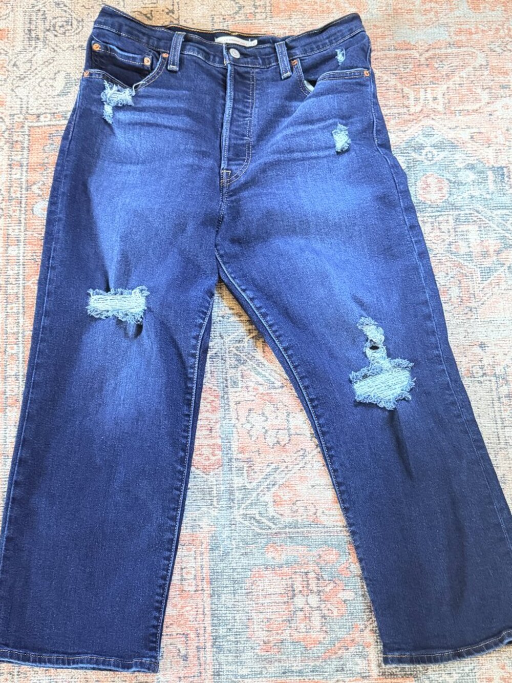 Levi's Ribcage Straight Ankle women's jean, Distressed, Size 31
